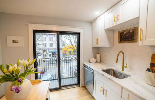 Prime Location on Main Street - Foto 17