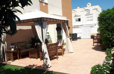 Casa adosada con vistas al mar y con piscina - Photo 23