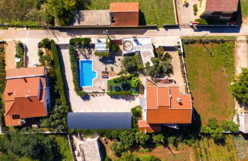 Apartments Zaton - Photo 31