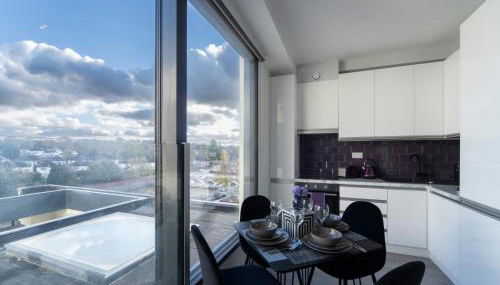 Palm Tree House Apartments - Photo 4