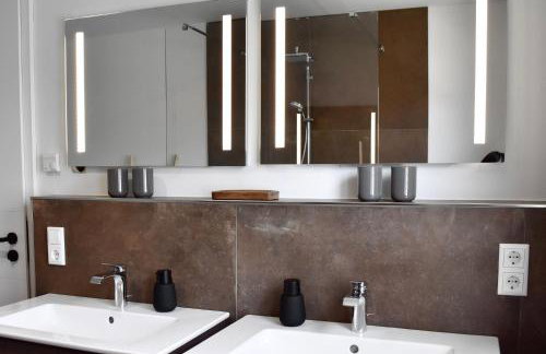 Ferienhäuser Ankerplatz 1 und 2 Usedom mit Sauna, Kamin und Garten - Foto 37