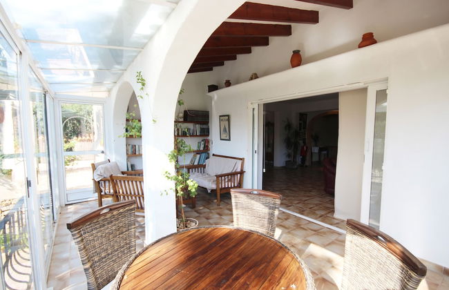 Private & Luxurious Villa With Pool - Lots of Space & Short Walk to the Sea - Foto 21