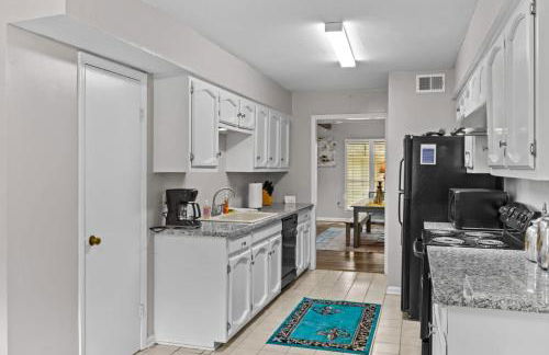 Minutes from Tiger Stadium South Campus Hideaway - Foto 11