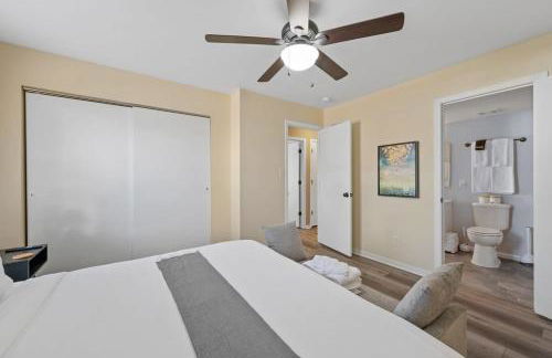 Zen Cottage with Private Parking ABODEbucks - Foto 12