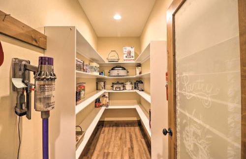 Bigfork Modern Living - Pet and Family Friendly! - Photo 11