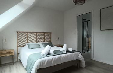 House with garden terrace and balcony with sea view - Foto 8