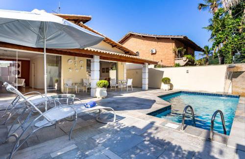 Linda casa na praia da Enseada - 150mts da praia - Foto 15