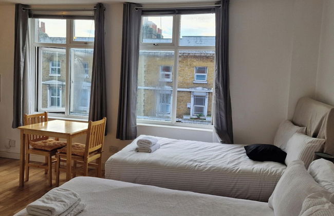 Urban Retreat Studio Apartment in London - Foto 7