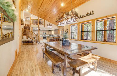 Rustic Lakeside Cabin on 3 Acres with Nature Views! - Foto 2