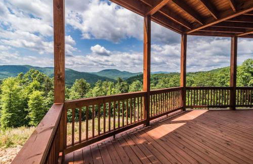 Majestic mountaintop cabin, hot tub, fireplaces - Foto 4