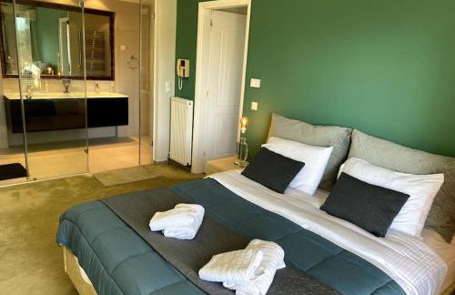 Luxury 4BR with 3 Bathrooms Apartment in Marousi - Foto 1