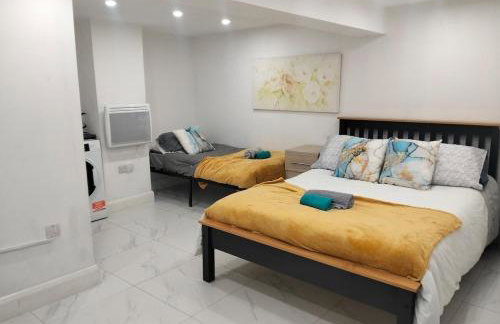 Modern 3-bed Serviced Appartement - Milnsbridge - Foto 17