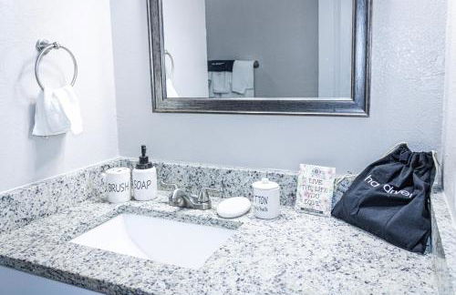 Walk to AT&T Stadium , Globelife from Cozy 2bd/ba Apartment - Photo 22