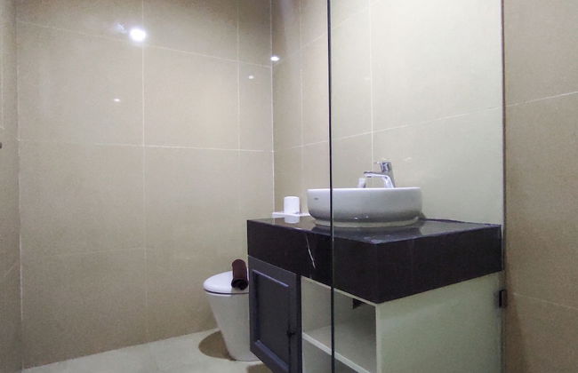 Modern And Comfortable Living At 2Br Grand Sungkono Lagoon Apartment - Foto 16