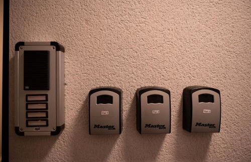 Walnut Flat, 2-Bedroom with Ensuite - Parking, Netflix, WIFI - Close to Oxford, Bicester & Blenheim Palace - F4 - Photo 29