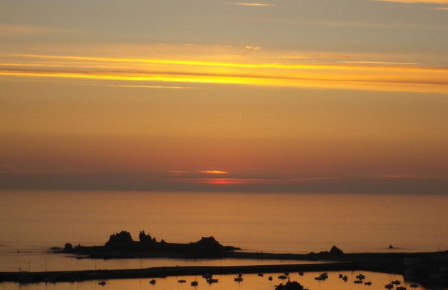 Port-blanc Beach Cottage in Plougasnou - Foto 18