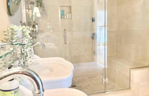 Modern Vintage Vibe Condo - Foto 31