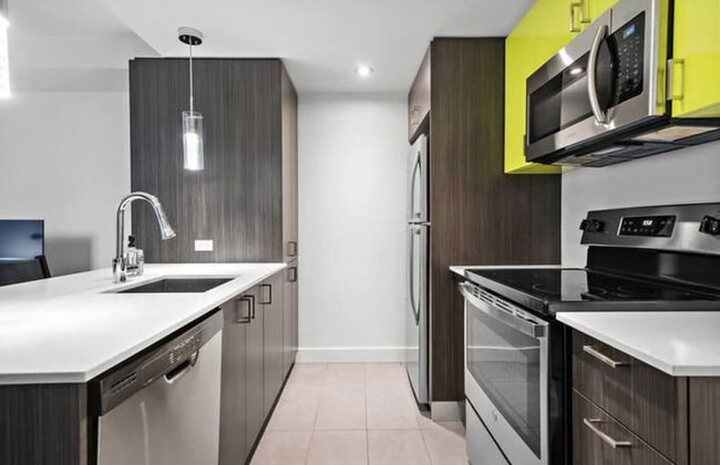 Downtown Metro Frontenac 2 BR new Apartment max 6p - Photo 11