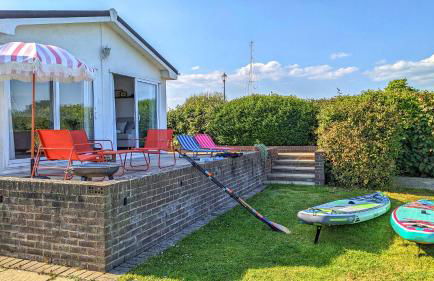 Hot Tub With A View - Christchurch Harbour - Photo 32