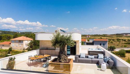 Villa Four Seasons Seaside B with heated pool and jacuzzi, Zadar - Foto 2