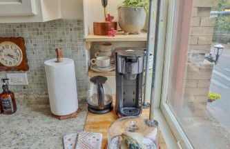 Riverwalk Gem-Stylish Downtown Escape with Views - Foto 9