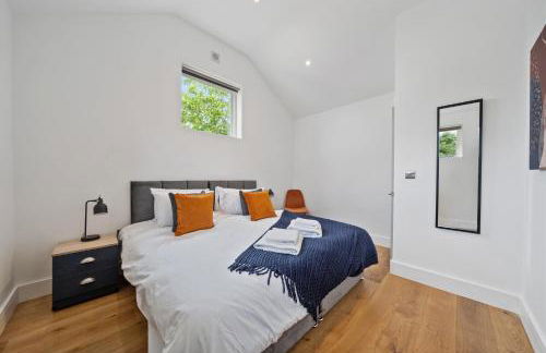 3BR House in Prime Barnet Location with Driveway - Foto 6