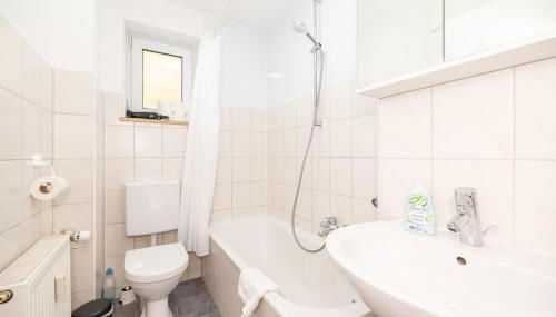 Würzburg Hideaway, ruhige Wohnung mit Balkon - Foto 4, towels, Shower