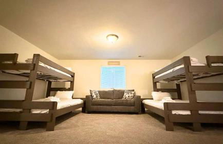 SoHa Year Round Heated Indoor Outdoor Pool - Photo 29