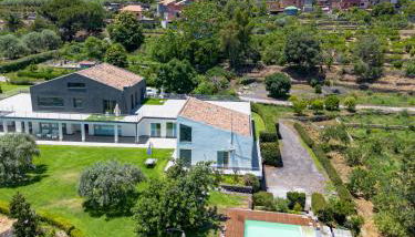 Villa Persea - Foto 1