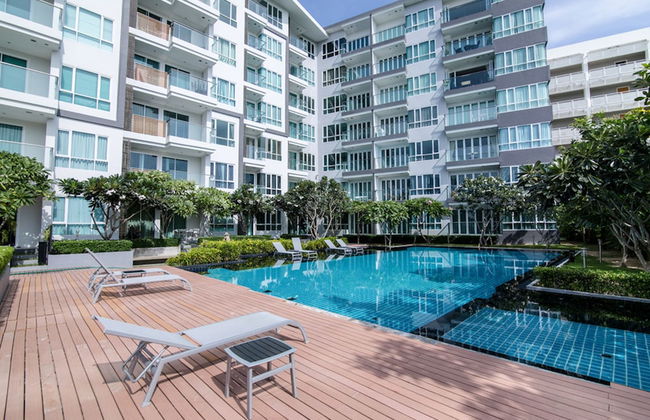 First Choice Grand Suites - Photo 36