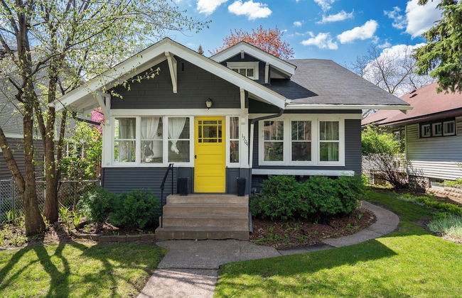 Grand Residence - Photo 1