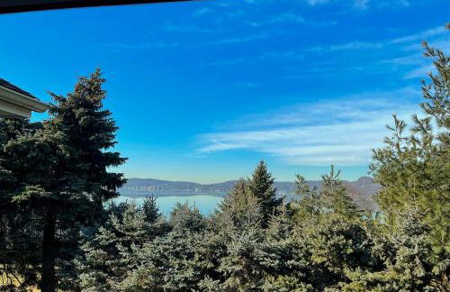 Hudson River Views Briarcliff Manor Home with Deck - Foto 41