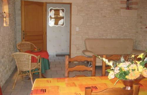 Gîte idéal pour cure thermale, proche port de plaisance, terrasse et grand terrain. - FR-1-589-69 - Foto 24