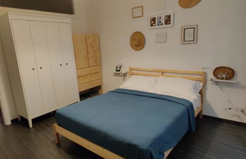 Vista sul carruggio, centro storico di Chiavari - Photo 2