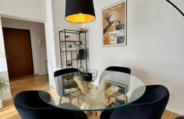 Modern Home near Hospital and City Center - Photo 22