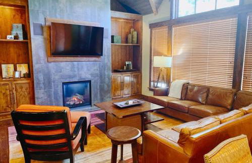 Luxury Northstar Home| hot tub| walk to ski lifts - Foto 7