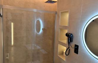 BIBLIOTECA DE LUJO EN EL CENTRO HISTORICO DE MÁLAGa - Photo 6