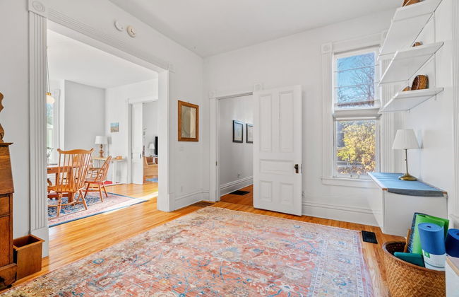 Maple Manor - Photo 31