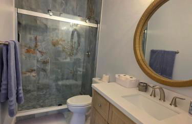 Lovely Lakeside Living - Foto 4