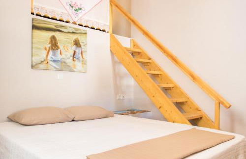 Finiki Studios - Photo 14