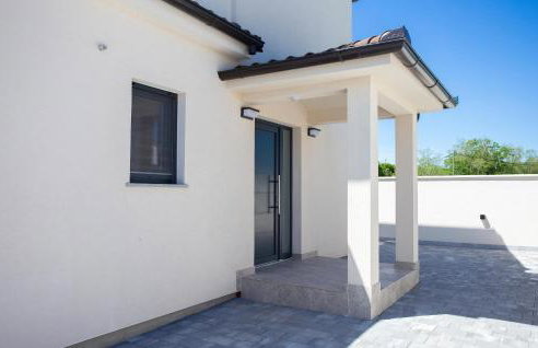 4 Bedroom Cozy Home In Marcana - Foto 22