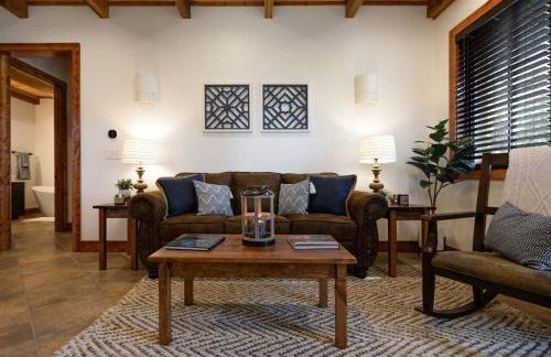 Little Dutch Cabin #1 - 12 min to Magnolia-Baylor - Foto 6