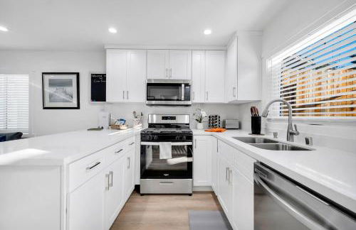 Cozy Cottage, Brand New, fully Private, walk to Everything - Foto 6