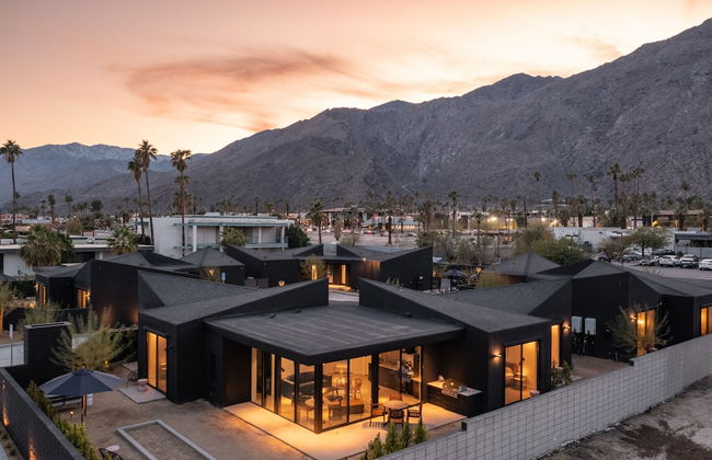 Blackhaus Suites by AvantStay – Modern Comfort in Downtown Palm Springs - Foto 61