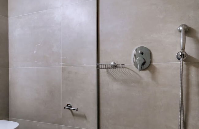 Lotus Hotel Apartments - Photo 19