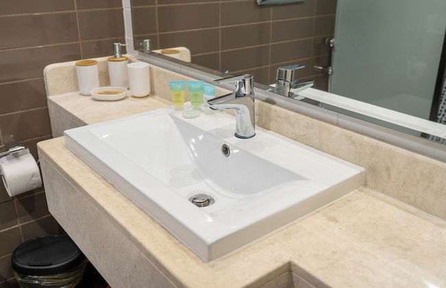 NEW Listing Just Renovated Beach Laguna - Foto 33