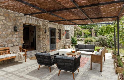 Casa Rural en Candeleda con piscina y un maravilloso jardín - Foto 54