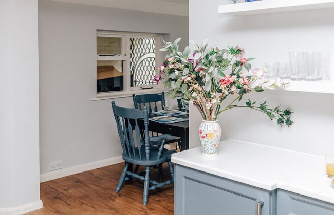 Montpellier House Centrally Located Large Garden - From 300 Per Night - Foto 29