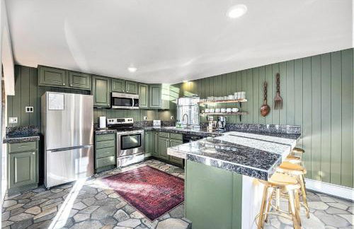 Mountain cabin w game room & hot tub - Foto 6