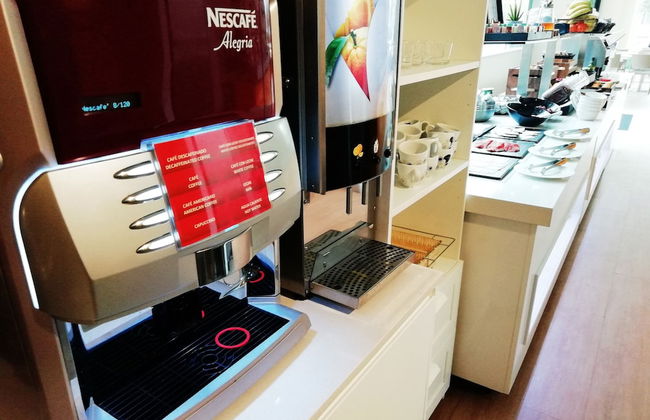 Aparthotel Aura Park Fira Barcelona - Photo 61